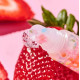 ESSENCE JUICY BOMB PARTY BRILLO DE LABIOS BRILLANTE 05 STRAWBERRY SPRINKLES