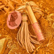 ESSENCE YEE HAW! BRILLO DE LABIOS CON LLAVERO Y ESPEJO 1,5 ML