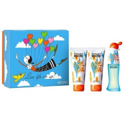 comprar perfumes online MOSCHINO CHEAP & CHIC I LOVE LOVE EDT 50 ML + B/L 100 ML + S/GEL 100 ML SET mujer