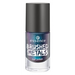 ESSENCE ESMALTE DE UÑAS BRUSHED METALS 05 I'COOL WITH IT danaperfumerias.com